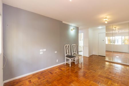 Apartamento para alugar com 85m², 2 quartos e 1 vaga Apartamento para alugar com 85m², 2 quartos e 1 vagaSala