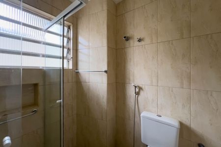 Apartamento para alugar com 80m², 2 quartos e 1 vaga Apartamento para alugar com 80m², 2 quartos e 1 vagaBanheiro