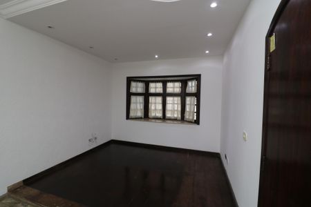 Sala de casa para alugar com 3 quartos, 200m² em Vila Industrial, São Paulo