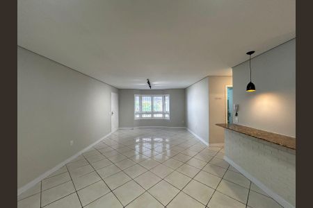 Casa para alugar com 145m², 2 quartos e 2 vagasSala/Cozinha
