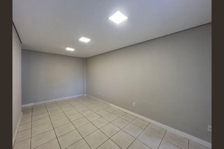 Casa para alugar com 145m², 2 quartos e 2 vagasSuite