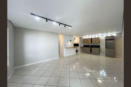 Sala/Cozinha de casa para alugar com 2 quartos, 145m² em Marechal Rondon, Canoas