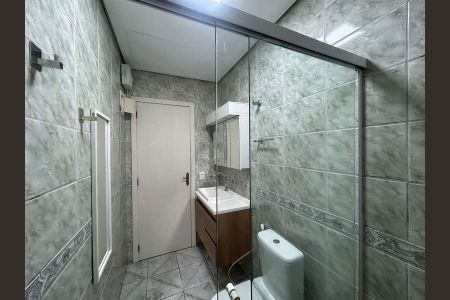 Casa para alugar com 145m², 2 quartos e 2 vagasBanheiro social