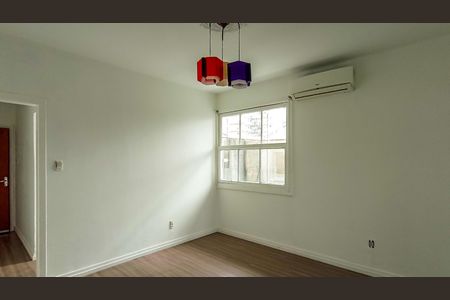 Sala de apartamento para alugar com 2 quartos, 81m² em Centro Histórico, Porto Alegre