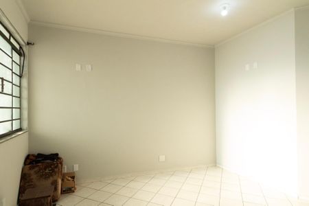 Casa para alugar com 330m², 3 quartos e 2 vagas Casa para alugar com 330m², 3 quartos e 2 vagasQuarto