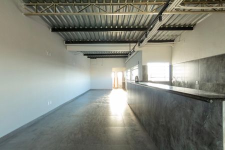 Casa para alugar com 330m², 3 quartos e 2 vagas