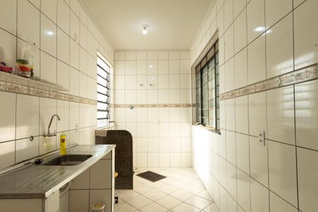Casa para alugar com 330m², 3 quartos e 2 vagas Casa para alugar com 330m², 3 quartos e 2 vagasCozinha