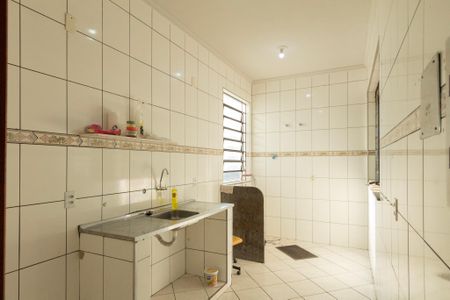 Casa para alugar com 330m², 3 quartos e 2 vagas Casa para alugar com 330m², 3 quartos e 2 vagasCozinha