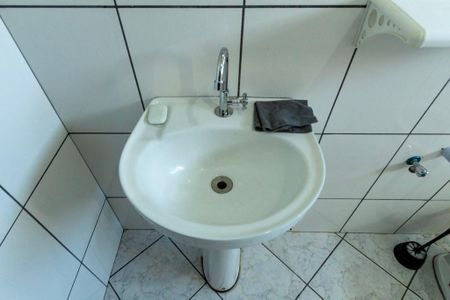 Casa para alugar com 330m², 3 quartos e 2 vagas Casa para alugar com 330m², 3 quartos e 2 vagasBanheiro social