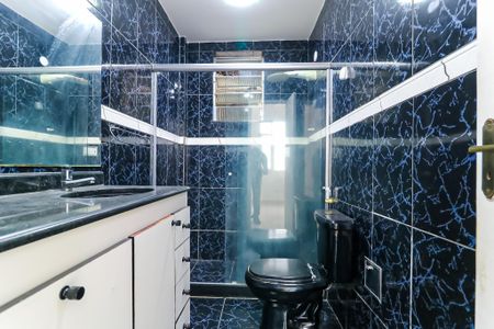 Apartamento à venda com 66m², 2 quartos e 1 vagaBanheiro da Suíte 