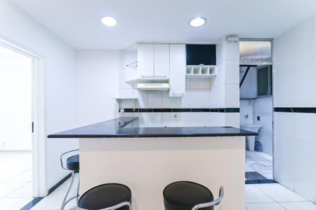Apartamento à venda com 66m², 2 quartos e 1 vagaCozinha