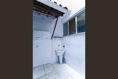 Apartamento à venda com 66m², 2 quartos e 1 vagaÁrea de Serviço