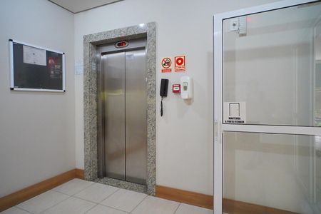 Apartamento para alugar com 64m², 2 quartos e 1 vagaHall de entrada