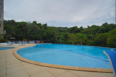 Apartamento para alugar com 64m², 2 quartos e 1 vagaÁrea comum - Piscina