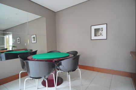 Apartamento para alugar com 64m², 2 quartos e 1 vagaÁrea comum