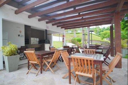 Apartamento para alugar com 64m², 2 quartos e 1 vagaÁrea comum