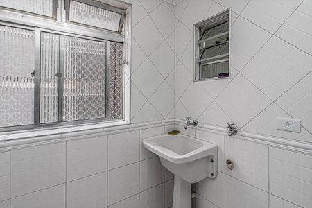 Apartamento para alugar com 75m², 2 quartos e 1 vaga Apartamento para alugar com 75m², 2 quartos e 1 vagaárea de serviço_2