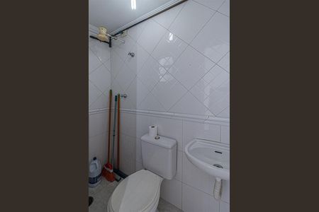 Apartamento para alugar com 75m², 2 quartos e 1 vaga Apartamento para alugar com 75m², 2 quartos e 1 vagabanheiro na área de serviço_1