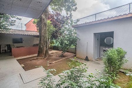 Apartamento para alugar com 75m², 2 quartos e 1 vaga Apartamento para alugar com 75m², 2 quartos e 1 vagaespaço da churrasqueira e salão de festas_5