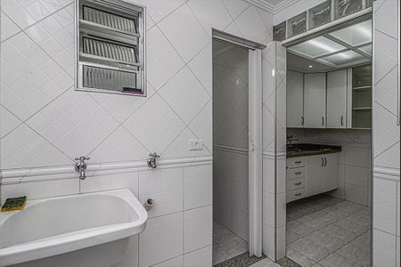 Apartamento para alugar com 75m², 2 quartos e 1 vaga Apartamento para alugar com 75m², 2 quartos e 1 vagaárea de serviço_3