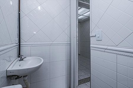 Apartamento para alugar com 75m², 2 quartos e 1 vaga Apartamento para alugar com 75m², 2 quartos e 1 vagabanheiro na área de serviço_4