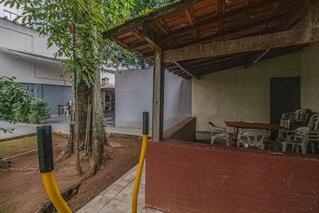 Apartamento para alugar com 75m², 2 quartos e 1 vaga Apartamento para alugar com 75m², 2 quartos e 1 vagaespaço da churrasqueira e salão de festas_2