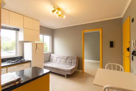 Sala/Cozinha de apartamento para alugar com 1 quarto, 30m² em Água Verde, Curitiba