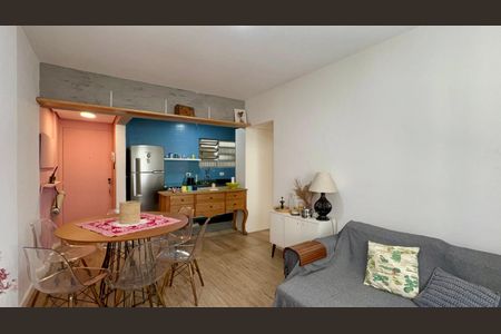 Sala de apartamento para alugar com 1 quarto, 40m² em Pinheiros, São Paulo
