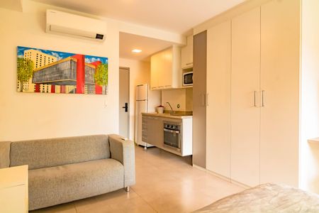 Studio para alugar com 28m², 1 quarto e sem vaga Studio para alugar com 28m², 1 quarto e sem vagaStudio