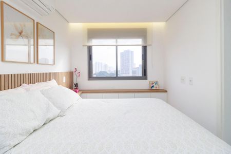 Apartamento à venda com 71m², 3 quartos e 1 vaga Apartamento à venda com 71m², 3 quartos e 1 vagaSuíte