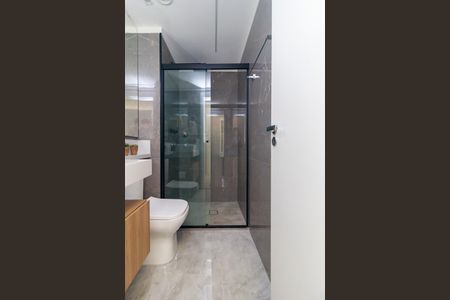 Apartamento à venda com 71m², 3 quartos e 1 vaga Apartamento à venda com 71m², 3 quartos e 1 vagaBanheiro