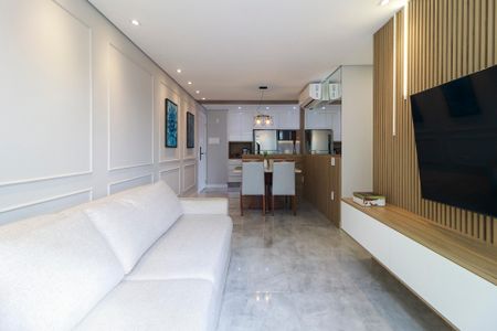 Apartamento à venda com 71m², 3 quartos e 1 vaga Apartamento à venda com 71m², 3 quartos e 1 vagaSala