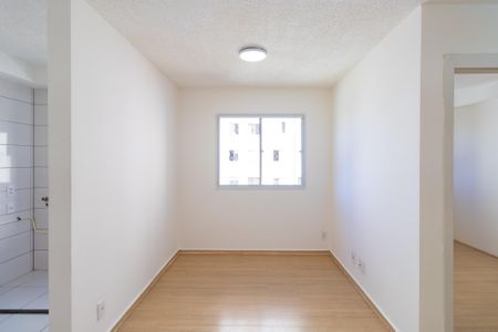 Sala de apartamento para alugar com 2 quartos, 42m² em Vila Plana, São Paulo