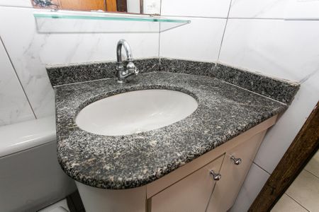 Apartamento à venda com 58m², 2 quartos e 1 vagaBanheiro