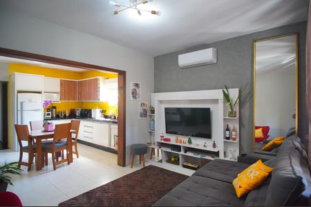 Casa à venda com 150m², 3 quartos e 1 vagaSala