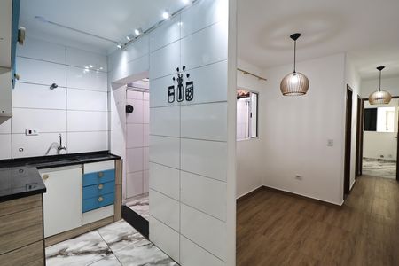 Sala de apartamento para alugar com 2 quartos, 40m² em Vila Guaraciaba, Santo André