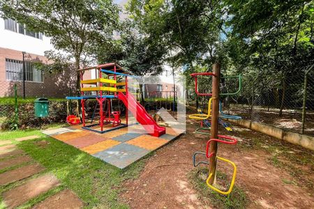 Apartamento para alugar com 50m², 2 quartos e 1 vaga Apartamento para alugar com 50m², 2 quartos e 1 vagaÁrea comum - Playground