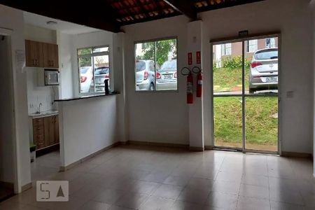 Apartamento para alugar com 50m², 2 quartos e 1 vaga Apartamento para alugar com 50m², 2 quartos e 1 vagaÁrea comum - Salão de festas
