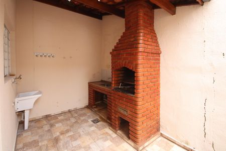 Casa à venda com 110m², 3 quartos e 2 vagas Casa à venda com 110m², 3 quartos e 2 vagasÁrea de Serviço