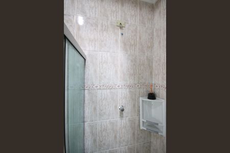 Casa à venda com 110m², 3 quartos e 2 vagas Casa à venda com 110m², 3 quartos e 2 vagasBanheiro 1