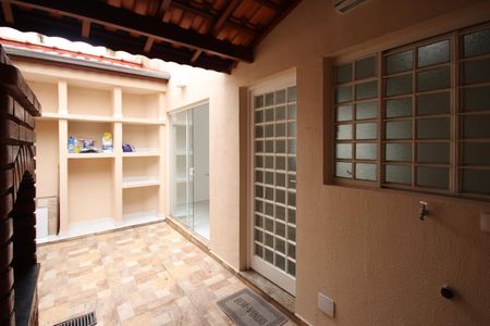 Casa à venda com 110m², 3 quartos e 2 vagas Casa à venda com 110m², 3 quartos e 2 vagasÁrea de Serviço