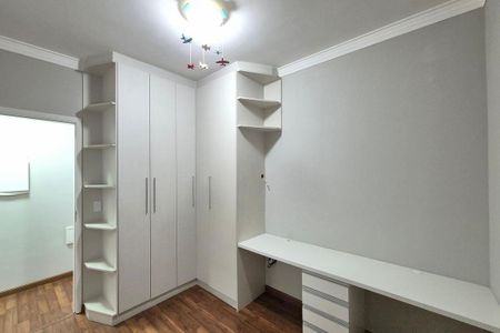 Casa de condomínio para alugar com 190m², 3 quartos e 2 vagas Casa de condomínio para alugar com 190m², 3 quartos e 2 vagasQuarto 1