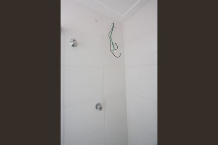 Banheiro de apartamento à venda com 1 quarto, 24m² em Jardim Monte Azul, São Paulo