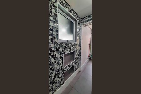 Apartamento à venda com 113m², 3 quartos e 2 vagas Apartamento à venda com 113m², 3 quartos e 2 vagasÁrea de Serviço