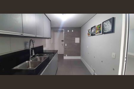 Apartamento à venda com 113m², 3 quartos e 2 vagas Apartamento à venda com 113m², 3 quartos e 2 vagasCozinha