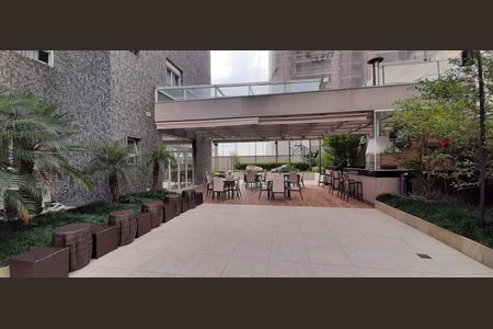 Apartamento à venda com 113m², 3 quartos e 2 vagas Apartamento à venda com 113m², 3 quartos e 2 vagasÁrea comum - Churrasqueira