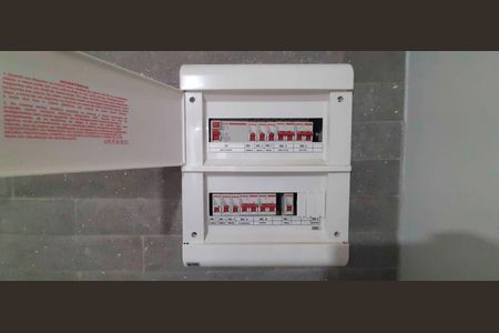 Apartamento à venda com 113m², 3 quartos e 2 vagas Apartamento à venda com 113m², 3 quartos e 2 vagasQuadro de Luz