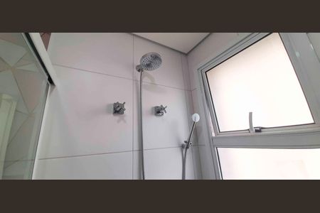 Apartamento à venda com 113m², 3 quartos e 2 vagas Apartamento à venda com 113m², 3 quartos e 2 vagasBanheiro da Suíte 2