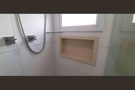 Apartamento à venda com 113m², 3 quartos e 2 vagas Apartamento à venda com 113m², 3 quartos e 2 vagasBanheiro da Suíte 2