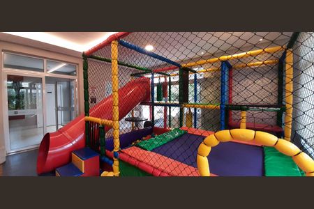 Apartamento à venda com 113m², 3 quartos e 2 vagas Apartamento à venda com 113m², 3 quartos e 2 vagasÁrea Comum